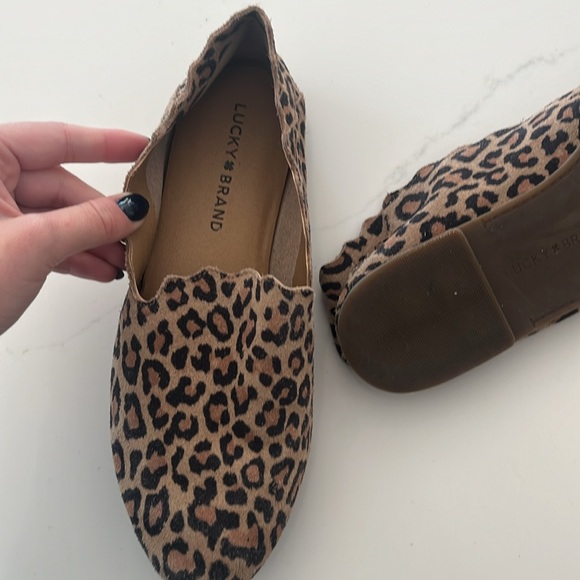 Lucky brand, cheetah mules size 8 - Picture 3 of 3